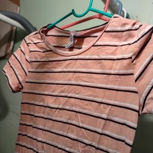 peach striped tee